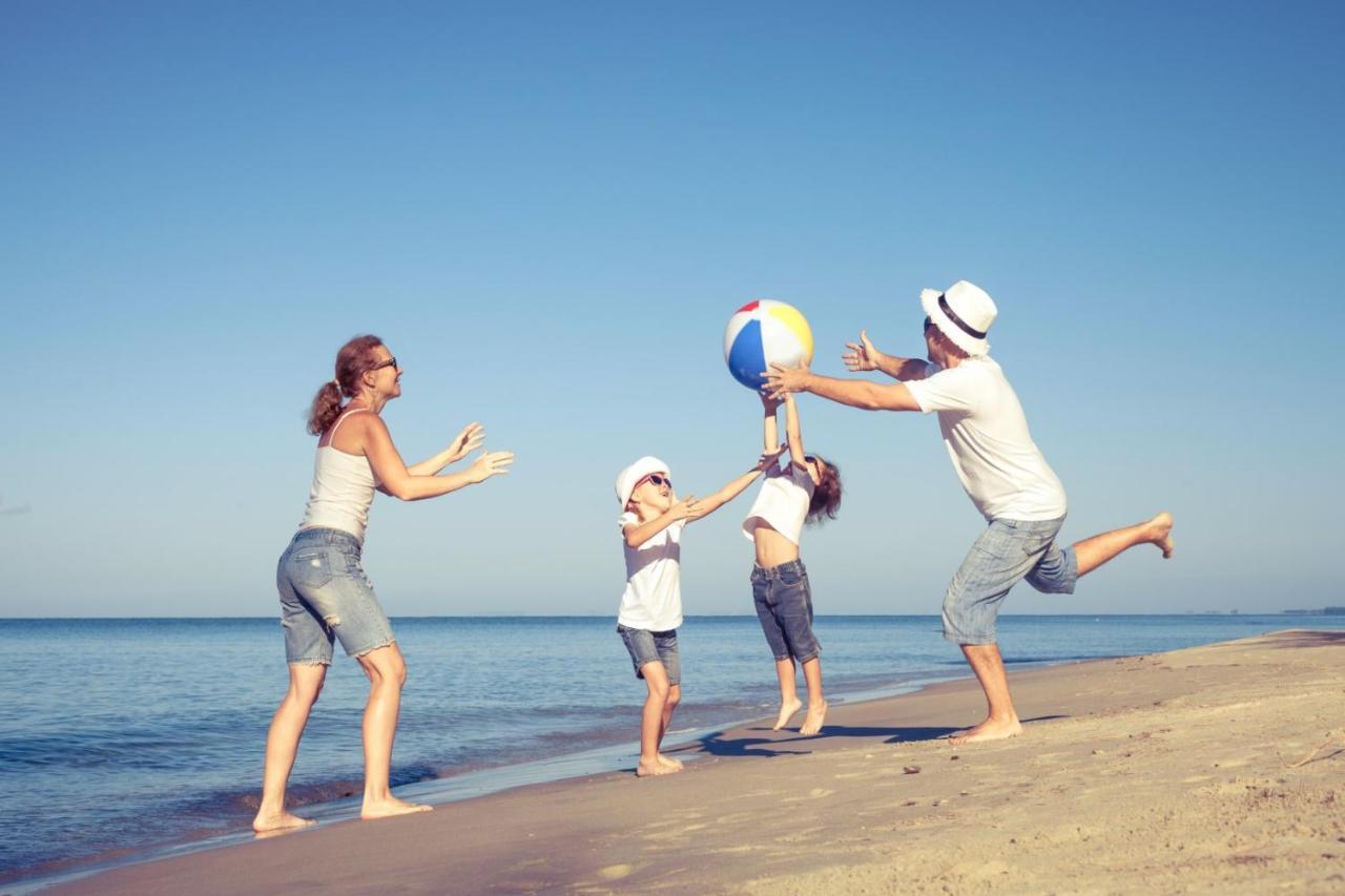 Blue Dolphin Holiday Park Gristhorpe Esterno foto